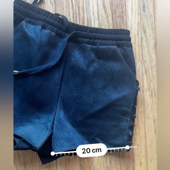 GENUINE LEATHER shorts - Picture 5 of 7